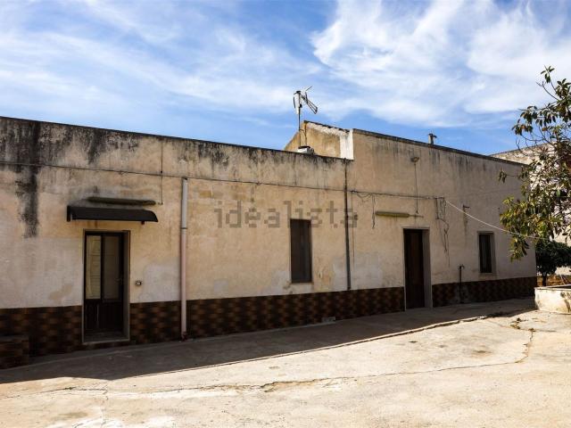 Villetta indipendente in vendita di 150 m² in Via Rossi, 48