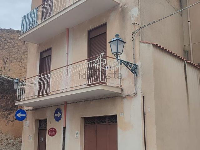 Villetta indipendente in vendita di 150 m² in Via Torre