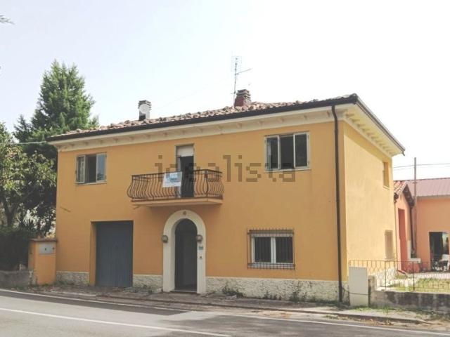 Villetta indipendente in vendita di 150 m² in Via Tavoleto, 1509