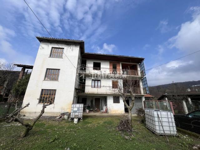Villetta indipendente in vendita di 150 m² in Via Umberto I, 11