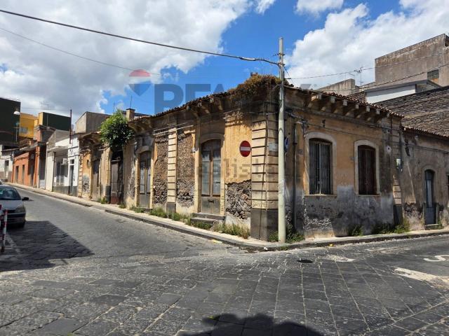 Villetta indipendente in vendita di 150 m² in Via Vittorio Veneto, 234