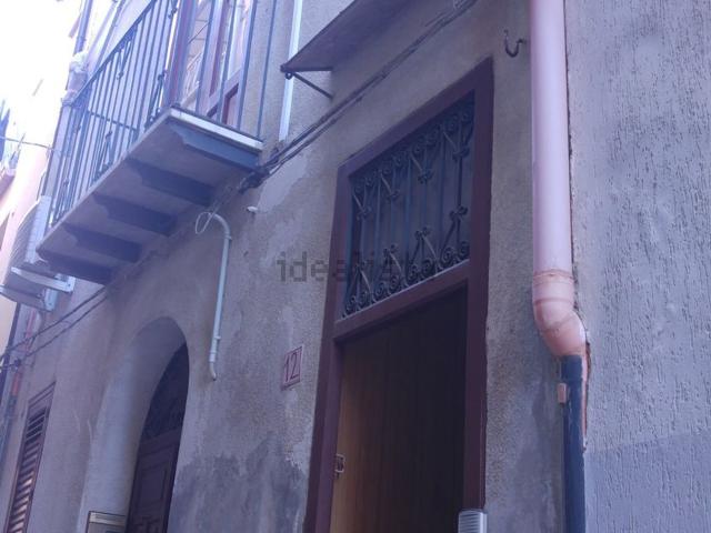 Villetta indipendente in vendita di 150 m² in Vicolo Caracciolo, 12