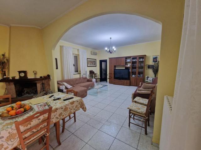 Villetta indipendente in vendita di 150 m² in Contrada Bosco