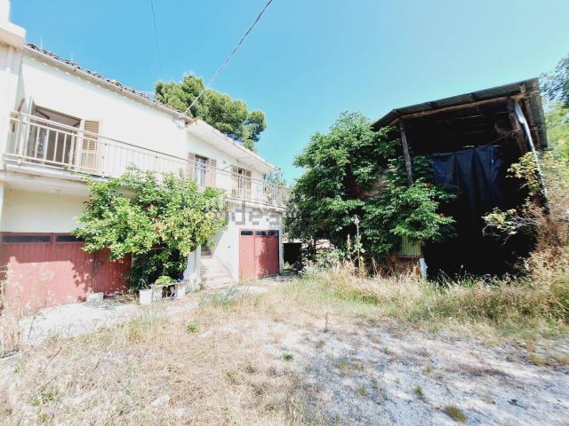 Villetta indipendente in vendita di 150 m² in Contrada Lava, 236