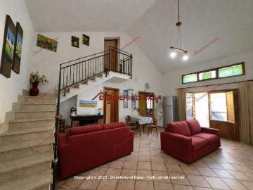 Villetta indipendente in vendita di 150 m² in Contrada Martognella, 76