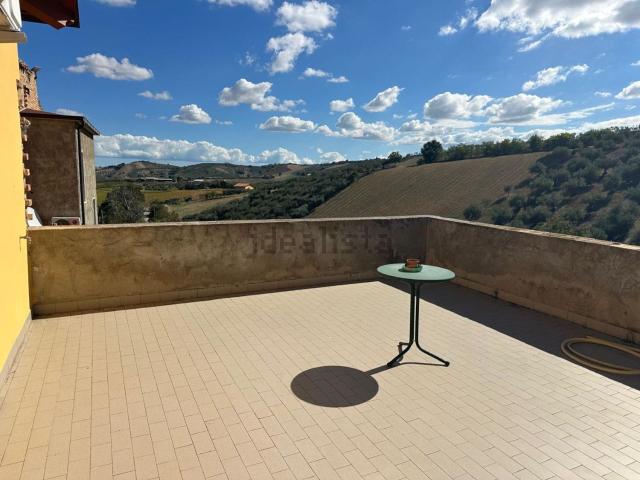 Villetta indipendente in vendita di 150 m² in Contrada Pallante