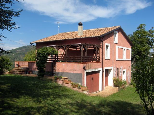Villetta indipendente in vendita di 150 m² in Contrada Serena