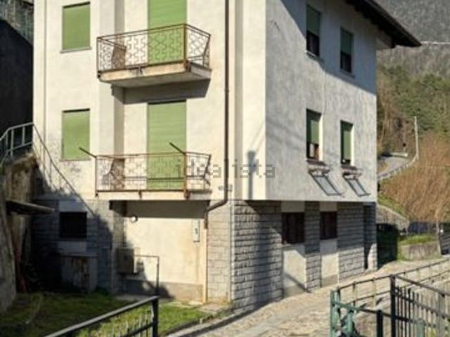 Villetta indipendente in vendita di 150 m² in Frazione Casa Steffanino, 11