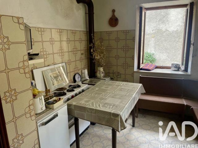 Villetta indipendente in vendita di 150 m² in Frazione Cumerlotti