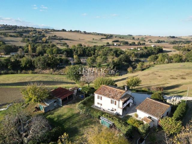 Villetta indipendente in vendita di 150 m² in Frazione Ripalta