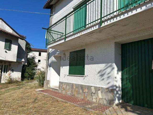 Villetta indipendente in vendita di 150 m² in Località Camponuovo, 53