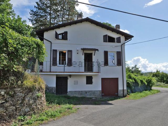 Villetta indipendente in vendita di 150 m² in Località Croce, 5