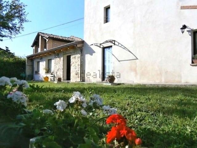 Villetta indipendente in vendita di 150 m² in Località Romazza, 38