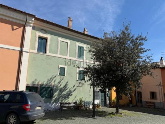 Villetta indipendente in vendita di 190 m² in Piazza Salvo D&apos Acquisto