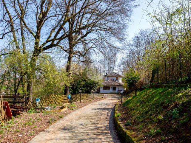 Villetta indipendente in vendita di 150 m² in Strada della Luigina, 14