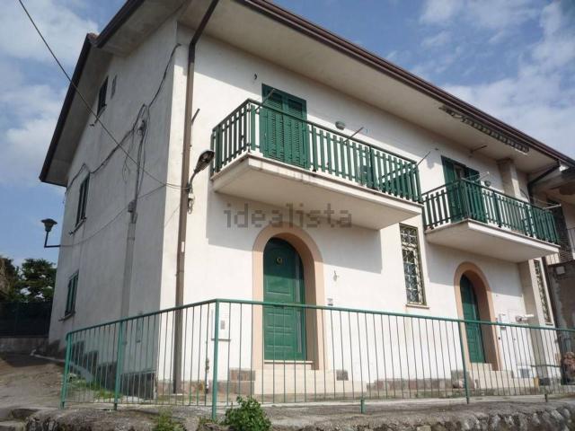 Villetta indipendente in vendita di 150 m² in Strada Regionale 637 di Frosinone e di Gaeta