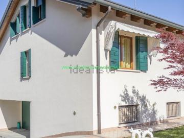 Villetta indipendente in vendita di 151 m² in Via Ca&apos  Lin
