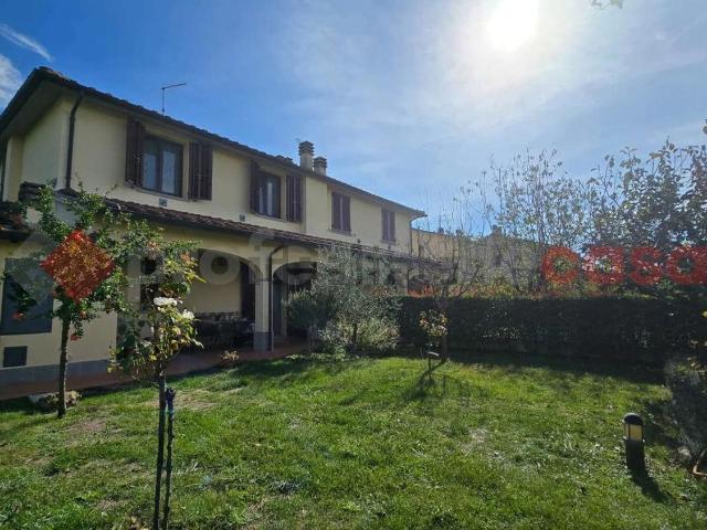Villetta indipendente in vendita di 151 m² in Via Fontebranda