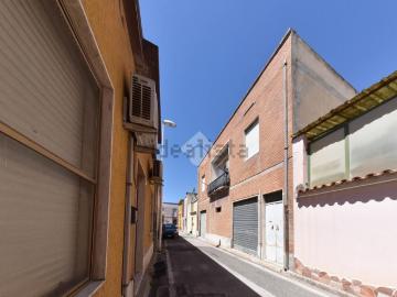 Villetta indipendente in vendita di 151 m² in Via Federico Confalonieri, 10