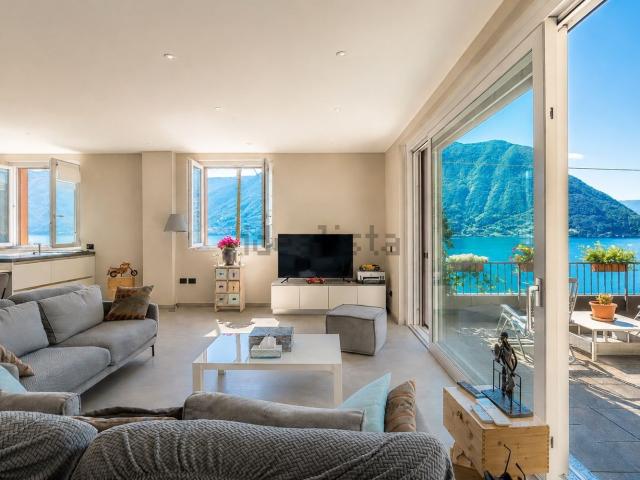 Villetta indipendente in vendita di 151 m² in Via Luigi Civetta