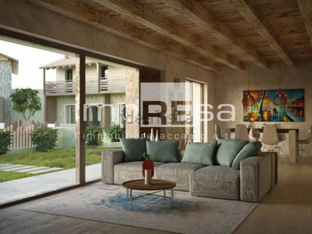 Villetta indipendente in vendita di 152 m² in Via Don Giacomo Campion