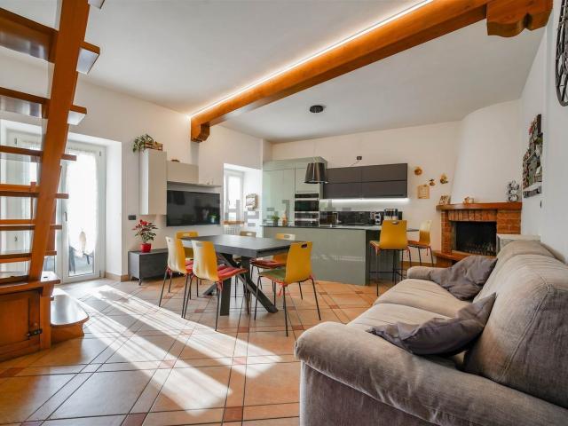 Villetta indipendente in vendita di 152 m² in Via Don Primo Mazzolari, 1