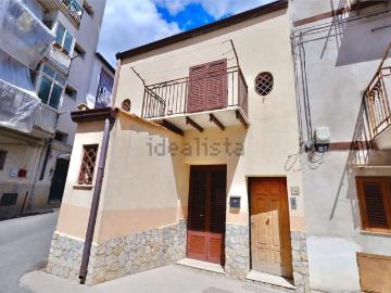 Villetta indipendente in vendita di 152 m² in Via Miceli