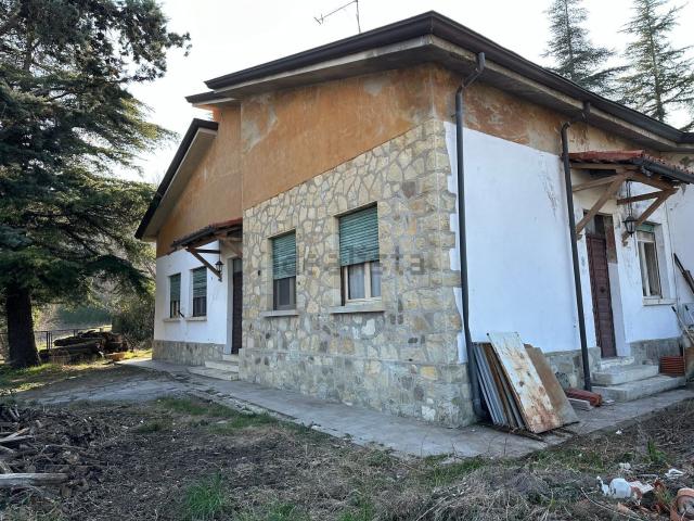 Villetta indipendente in vendita di 152 m² in Località Maiolo, 63