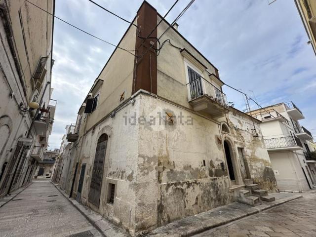 Villetta indipendente in vendita di 153 m² in Via Flavio Gioia, 56
