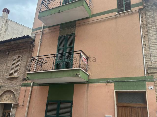Villetta indipendente in vendita di 153 m² in Via San Antonio Abate, 3