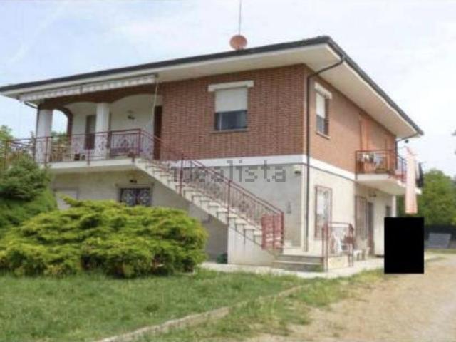 Villetta indipendente in vendita di 153 m² in Via Torino, 36