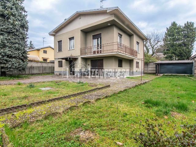 Villetta indipendente in vendita di 153 m² in Via Trento, 31