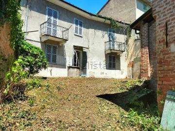 Villetta indipendente in vendita di 154 m² in Via Cavallotti, 4