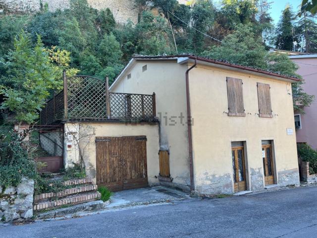 Villetta indipendente in vendita di 154 m² in Via Gugliemo Marconi, 4