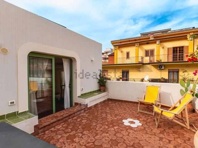 Villetta indipendente in vendita di 154 m² in Via fratelli caroli