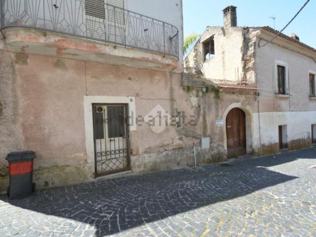 Villetta indipendente in vendita di 154 m² in Via Mazzini, 5