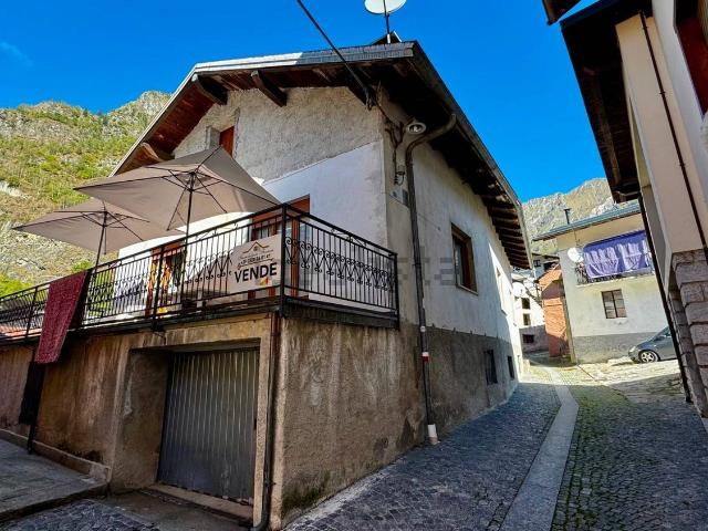 Villetta indipendente in vendita di 154 m² in Via Santa Maria, 15