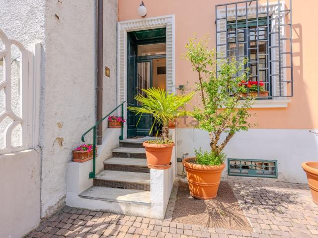 Villetta indipendente in vendita di 154 m² in Via Privata Attilio de Luigi