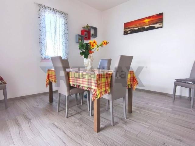 Villetta indipendente in vendita di 154 m² in Via Umberto I, 60