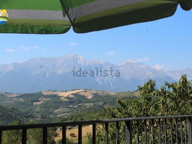 Villetta indipendente in vendita di 154 m² in Contrada Troiano III