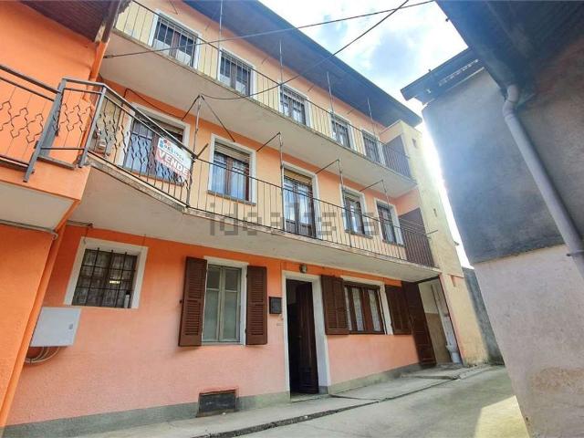 Villetta indipendente in vendita di 155 m² in Via Cairoli, 12