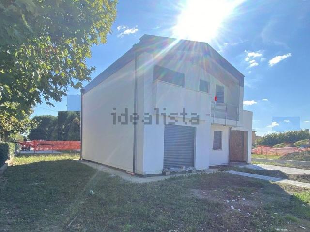 Villetta indipendente in vendita di 155 m² in Via Giovanni XXIII