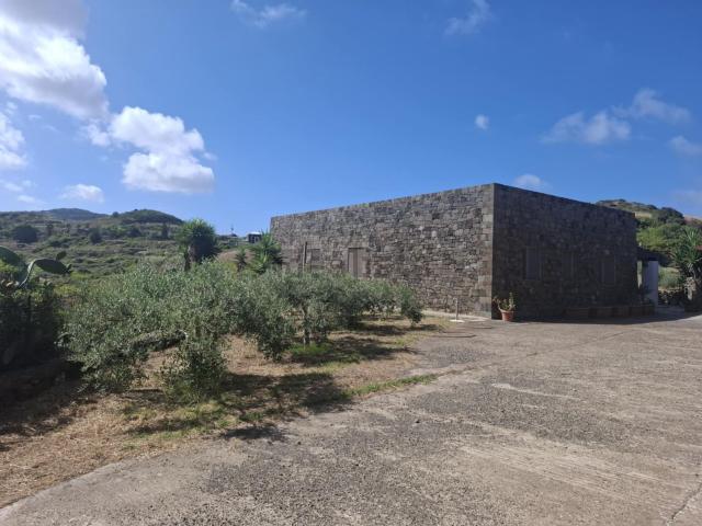 Villetta indipendente in vendita di 155 m² in Via Kufurà Sotto, 1