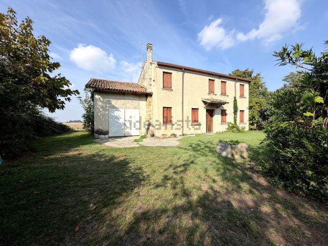 Villetta indipendente in vendita di 155 m² in Via San Giacomo