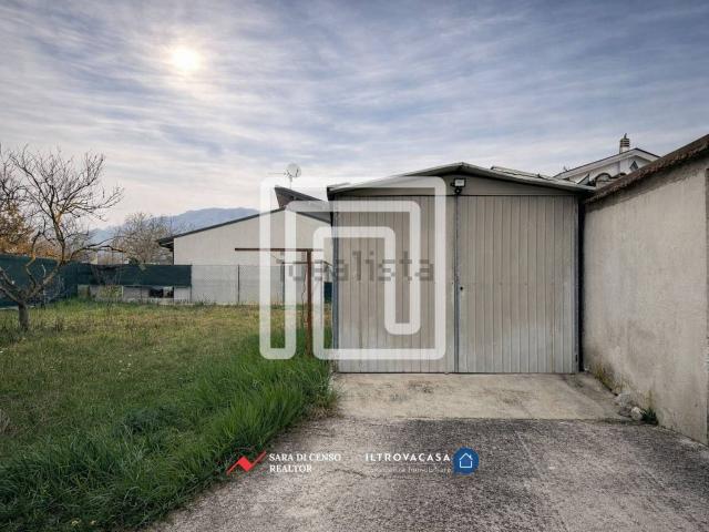 Villetta indipendente in vendita di 155 m² in Via San Rufino, 20