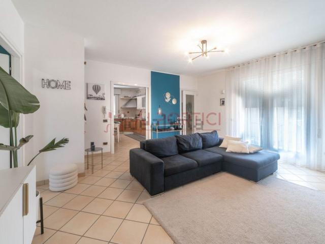 Villetta indipendente in vendita di 155 m² in Via Zabarella