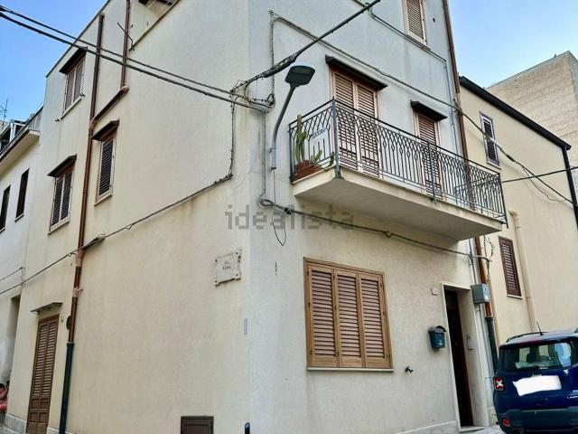 Villetta indipendente in vendita di 155 m² in Via Zingaro
