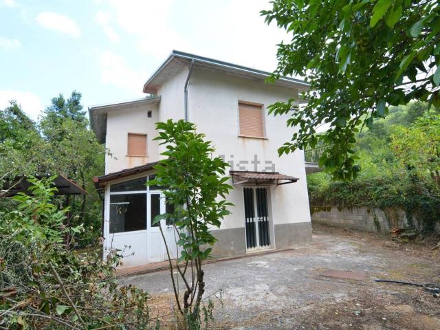 Villetta indipendente in vendita di 155 m² in Contrada Acquara