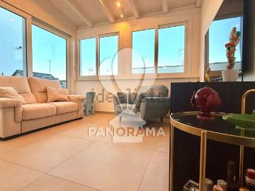Villetta indipendente in vendita di 156 m² in Via Giuseppe Verdi