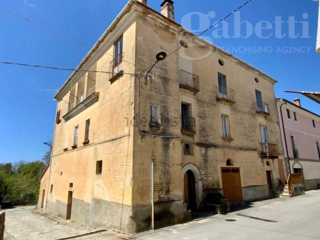 Villetta indipendente in vendita di 156 m² in Via Guglielmo Marconi